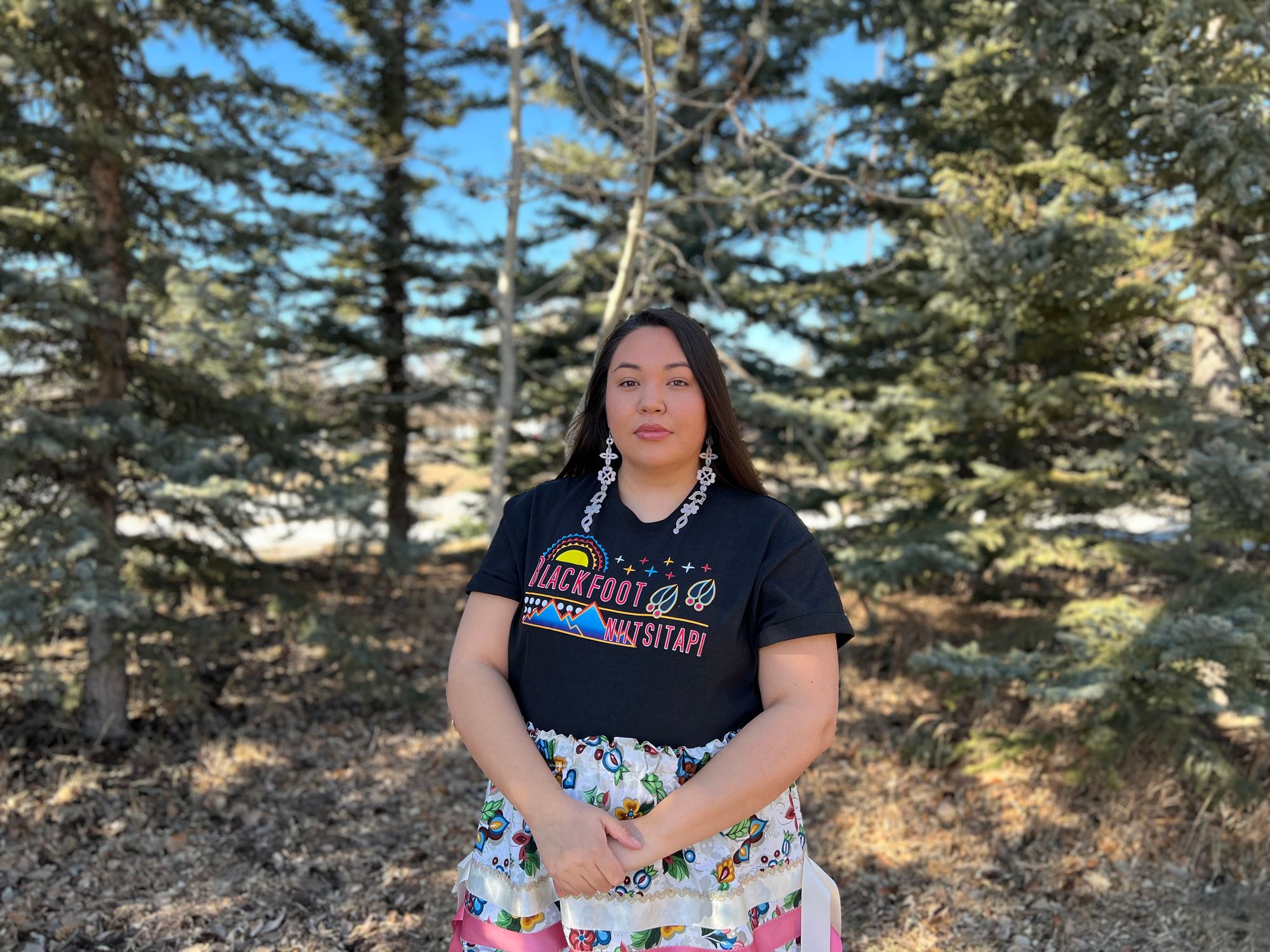 Shining Student Apoyaakii (Fair-Skinned Woman), Keely Wadsworth
